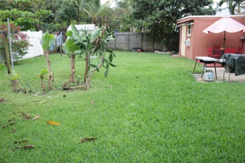 Casa en venta en Miami, Florida, 3 dormitorios, 114.64 m2 № 2047920 - foto 23