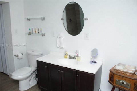 Casa en venta en Miami, Florida, 3 dormitorios, 114.64 m2 № 2047920 - foto 12
