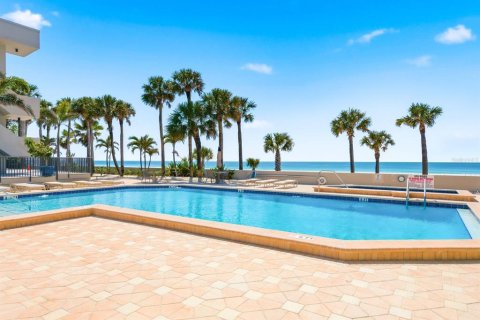 Condo in Clearwater, Florida, 2 bedrooms  № 2166265 - photo 26
