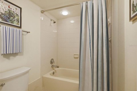 Condo in Clearwater, Florida, 2 bedrooms  № 2166265 - photo 24