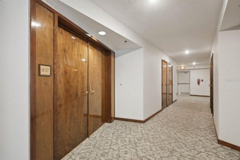 Condo in Clearwater, Florida, 2 bedrooms  № 2166265 - photo 30