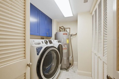Condo in Clearwater, Florida, 2 bedrooms  № 2166265 - photo 25