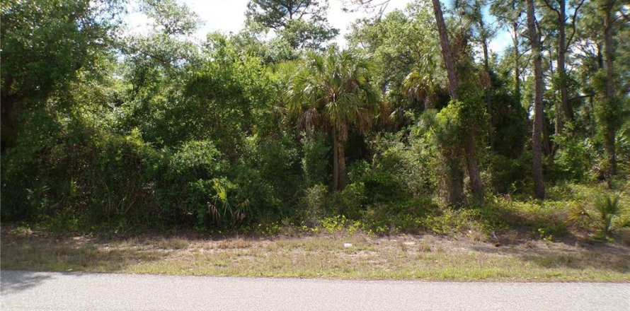 Terrain à Port Charlotte, Floride № 2239984