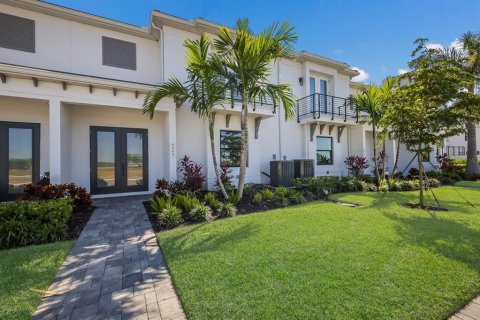 Touwnhouse à Bradenton, Floride 2 chambres, 273.23 m2 № 2120904