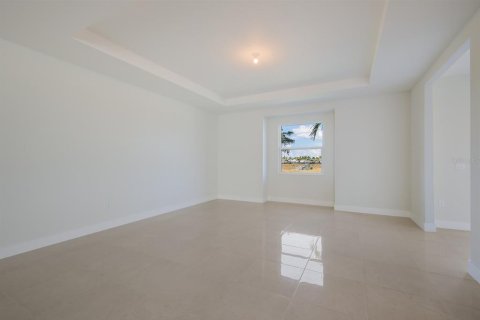 Townhouse in Bradenton, Florida 2 bedrooms, 273.23 sq.m. № 2120904 - photo 5