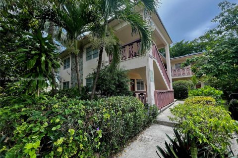 Снять в аренду квартиру в Майами, Флорида 2 спальни, 74.32м2, № 1973832 - фото 13