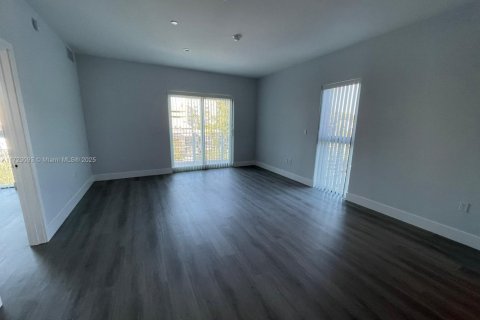 Copropriété à vendre à Hollywood, Floride: 1 chambre, 90.67 m2 № 1981809 - photo 13