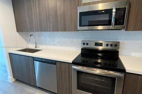 Copropriété à vendre à Hollywood, Floride: 1 chambre, 90.67 m2 № 1981809 - photo 21