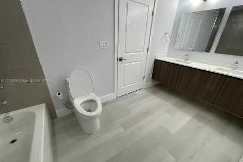 Copropriété à vendre à Hollywood, Floride: 1 chambre, 90.67 m2 № 1981809 - photo 22