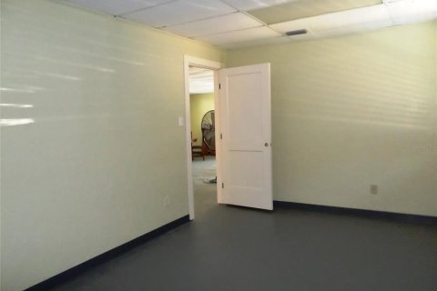 Propiedad comercial en venta en Yankeetown, Florida, 373.47 m2 № 2166222 - foto 25