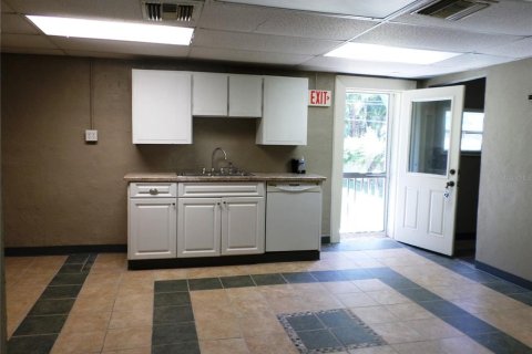 Propiedad comercial en venta en Yankeetown, Florida, 373.47 m2 № 2166222 - foto 22