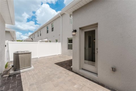 Adosado en alquiler en Apopka, Florida, 4 dormitorios, 185.8 m2 № 1918062 - foto 20