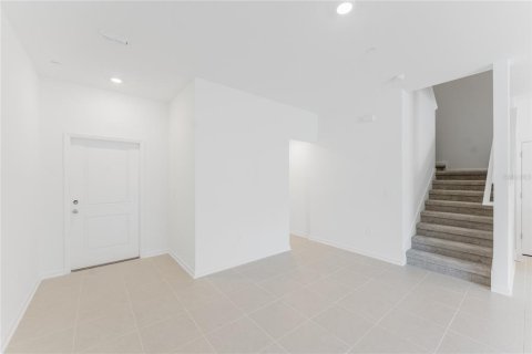 Adosado en alquiler en Apopka, Florida, 4 dormitorios, 185.8 m2 № 1918062 - foto 10