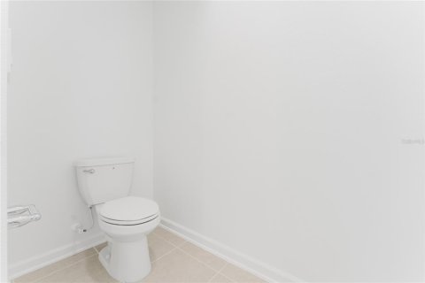 Adosado en alquiler en Apopka, Florida, 4 dormitorios, 185.8 m2 № 1918062 - foto 18