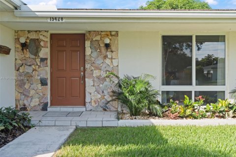 Casa en venta en Palmetto Bay, Florida, 3 dormitorios, 131.27 m2 № 1970929 - foto 29