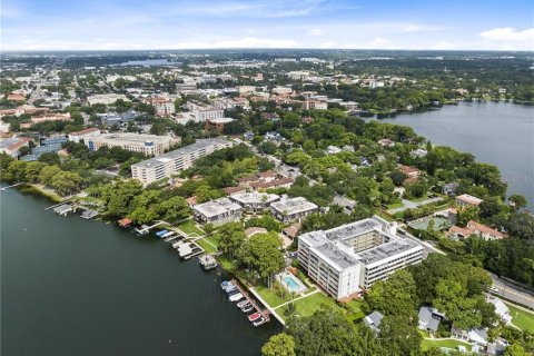Снять в аренду кондоминиум в Винтер-Парк, Флорида 4 комнаты, 85.01м2, № 2399199 - фото 29
