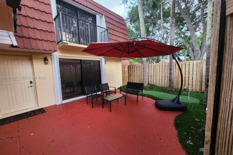 Adosado en alquiler en Plantation, Florida, 2 dormitorios, 127.46 m2 № 1992268 - foto 2