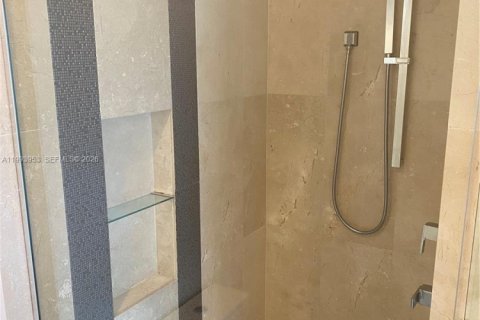 Купить кондоминиум в Майами, Флорида 2 спальни, 108.7м2, № 2055690 - фото 10