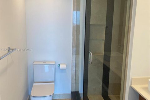 Купить кондоминиум в Майами, Флорида 2 спальни, 108.7м2, № 2055690 - фото 9