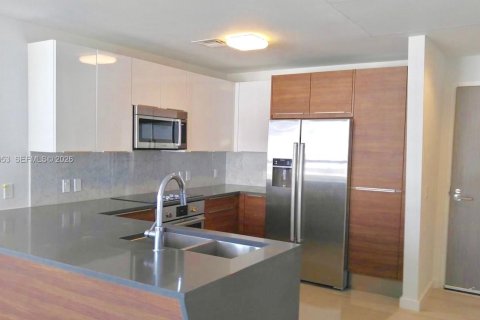 Купить кондоминиум в Майами, Флорида 2 спальни, 108.7м2, № 2055690 - фото 7