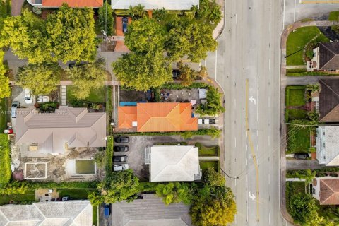 Touwnhouse à louer à Coral Gables, Floride: 3 chambres, 111.48 m2 № 1961479 - photo 21