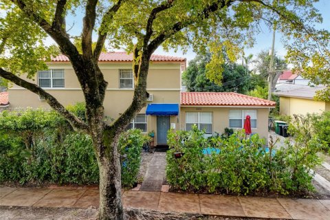 Touwnhouse à louer à Coral Gables, Floride: 3 chambres, 111.48 m2 № 1961479 - photo 27