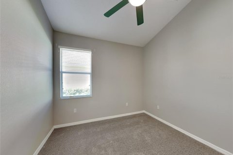 Villa ou maison à louer à Bradenton, Floride: 3 chambres, 202.99 m2 № 1911870 - photo 12