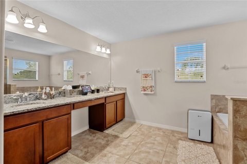 Villa ou maison à vendre à Riverview, Floride: 5 chambres, 322.37 m2 № 2093171 - photo 11
