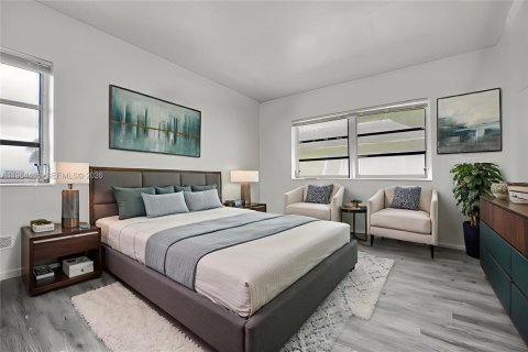 Купить кондоминиум в Майами, Флорида 2 спальни, 69.68м2, № 2025927 - фото 7