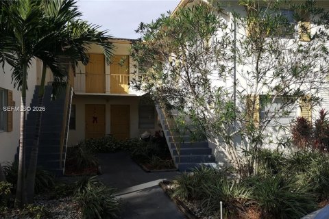 Apartamento en alquiler en Coral Springs, Florida, 1 dormitorio, 48.03 m2 № 2051288 - foto 4