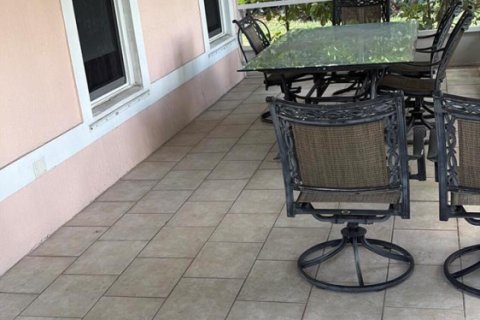 Casa en venta en Coral Springs, Florida, 3 dormitorios, 133.78 m2 № 2429781 - foto 13