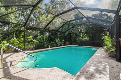 House in Plant City, Florida 3 bedrooms, 179.67 sq.m. № 1885815 - photo 2