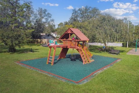 House in Plant City, Florida 3 bedrooms, 179.67 sq.m. № 1885815 - photo 28