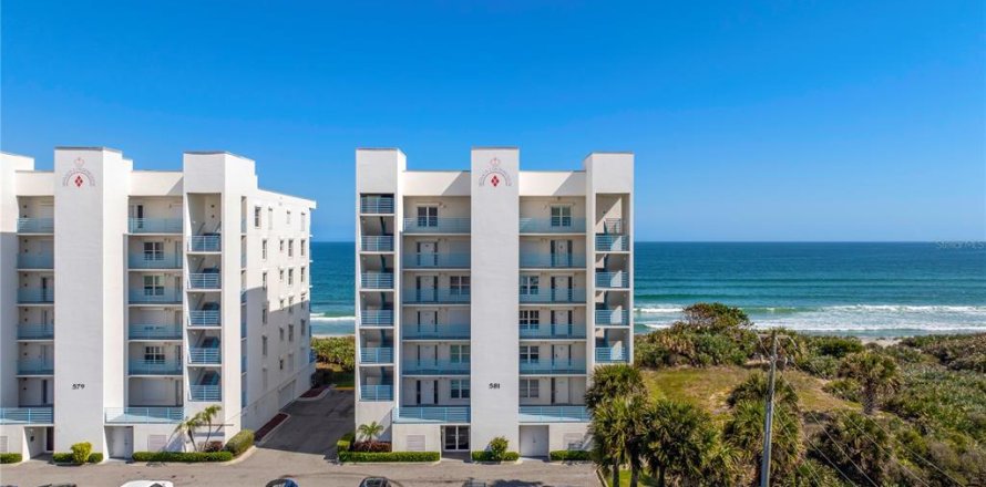 Condominio en Satellite Beach, Florida, 3 dormitorios № 1543183