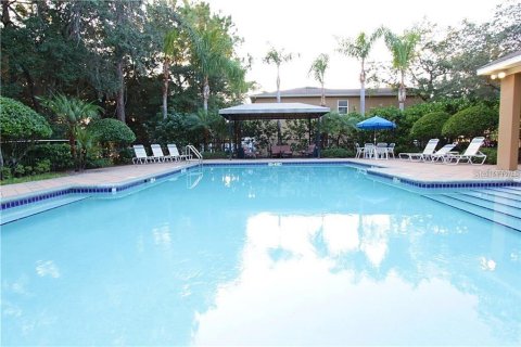 Townhouse in Tampa, Florida 3 bedrooms, 141.58 sq.m. № 1679884 - photo 27