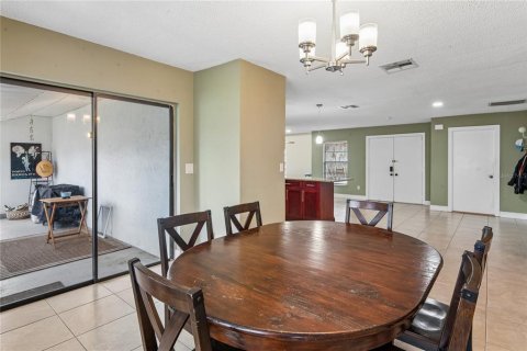 Villa ou maison à vendre à Spring Hill, Floride: 3 chambres, 163.23 m2 № 2141962 - photo 14