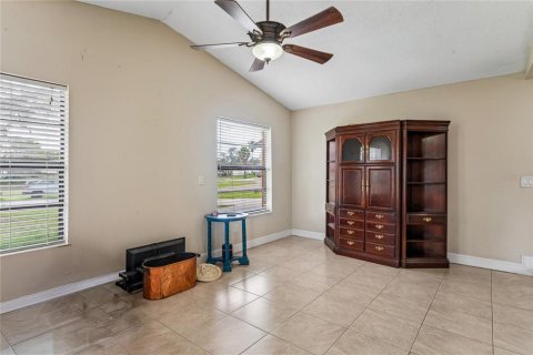 Villa ou maison à vendre à Spring Hill, Floride: 3 chambres, 163.23 m2 № 2141962 - photo 17