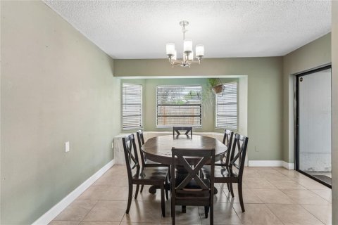 Villa ou maison à vendre à Spring Hill, Floride: 3 chambres, 163.23 m2 № 2141962 - photo 12