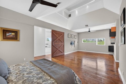 House in Fort Lauderdale, Florida 5 bedrooms, 390.75 sq.m. № 2153643 - photo 20