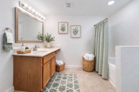 Купить виллу или дом в Порт-Сент-Луси, Флорида 4 спальни, 207.92м2, № 2045938 - фото 7