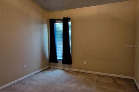 House in Clermont, Florida 4 bedrooms, 131.18 sq.m. № 2144256 - photo 16