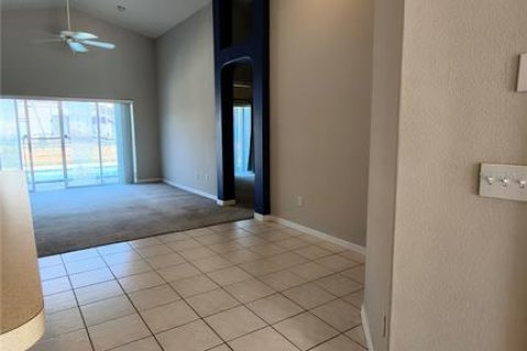 House in Clermont, Florida 4 bedrooms, 131.18 sq.m. № 2144256 - photo 10