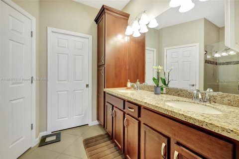 Casa en venta en Port St. Lucie, Florida, 3 dormitorios, 145.39 m2 № 1889434 - foto 20