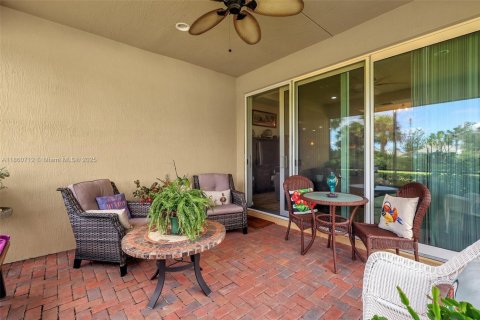 Casa en venta en Port St. Lucie, Florida, 3 dormitorios, 145.39 m2 № 1889434 - foto 29