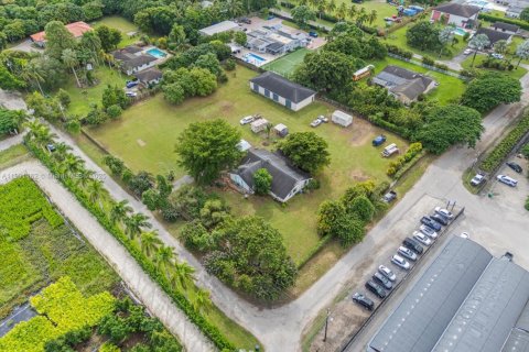 Casa en venta en Miami, Florida, 3 dormitorios, 168.9 m2 № 1952314 - foto 30