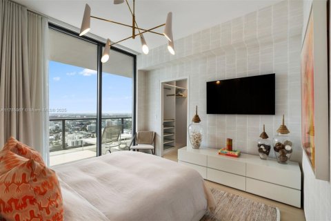 Condominio en venta en Miami, Florida, 5 dormitorios, 368.45 m2 № 1728079 - foto 21