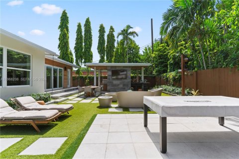 Купить виллу или дом в Майами, Флорида 3 спальни, 194.44м2, № 2028091 - фото 7