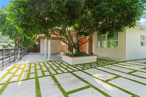 Купить виллу или дом в Майами, Флорида 3 спальни, 194.44м2, № 2028091 - фото 9