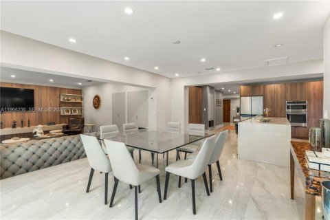 Купить виллу или дом в Майами, Флорида 3 спальни, 194.44м2, № 2028091 - фото 15