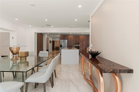 Купить виллу или дом в Майами, Флорида 3 спальни, 194.44м2, № 2028091 - фото 14